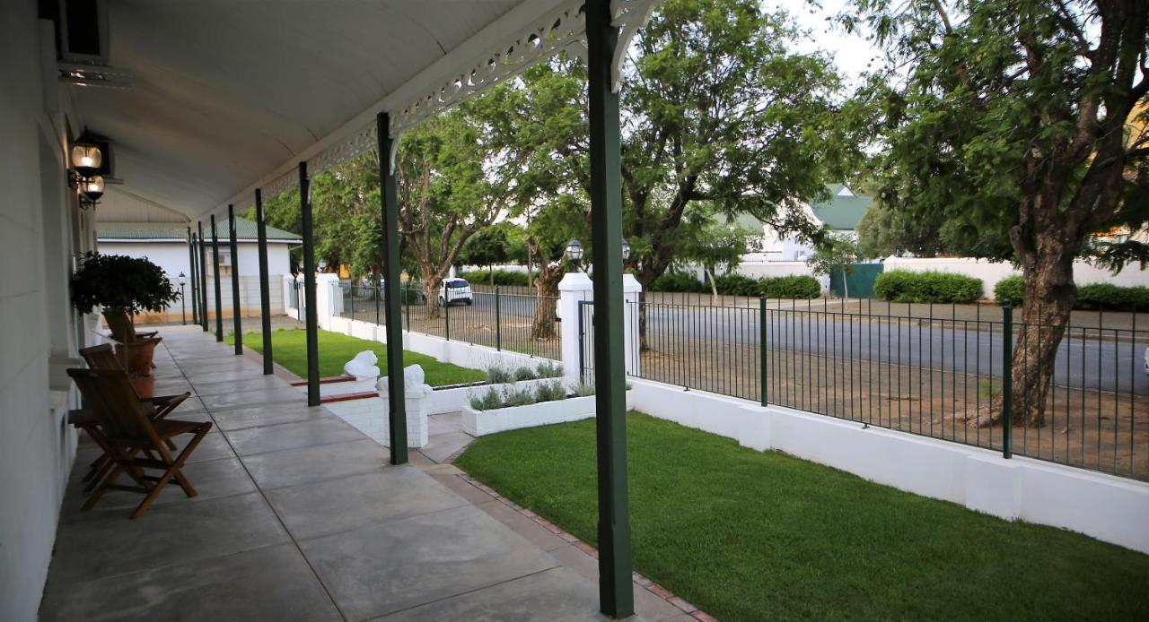 Victorian Square Guesthouse Graaff-Reinet 外观 照片