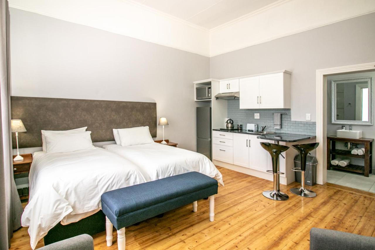 Victorian Square Guesthouse Graaff-Reinet 外观 照片