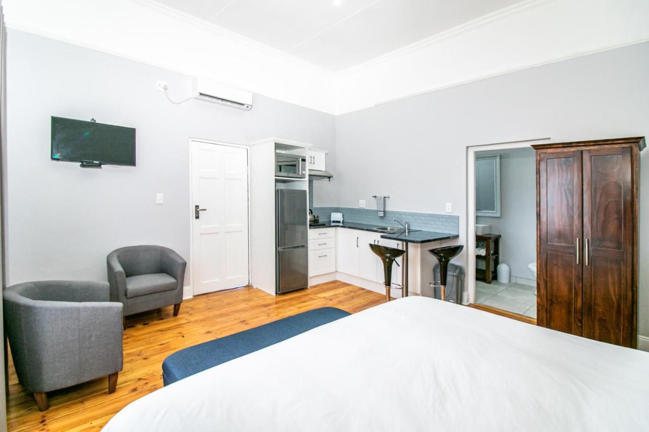 Victorian Square Guesthouse Graaff-Reinet 外观 照片