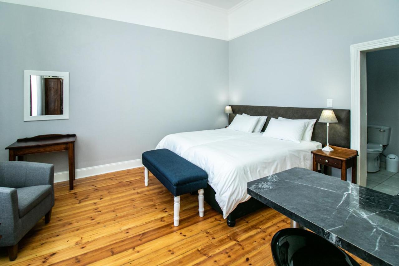 Victorian Square Guesthouse Graaff-Reinet 外观 照片