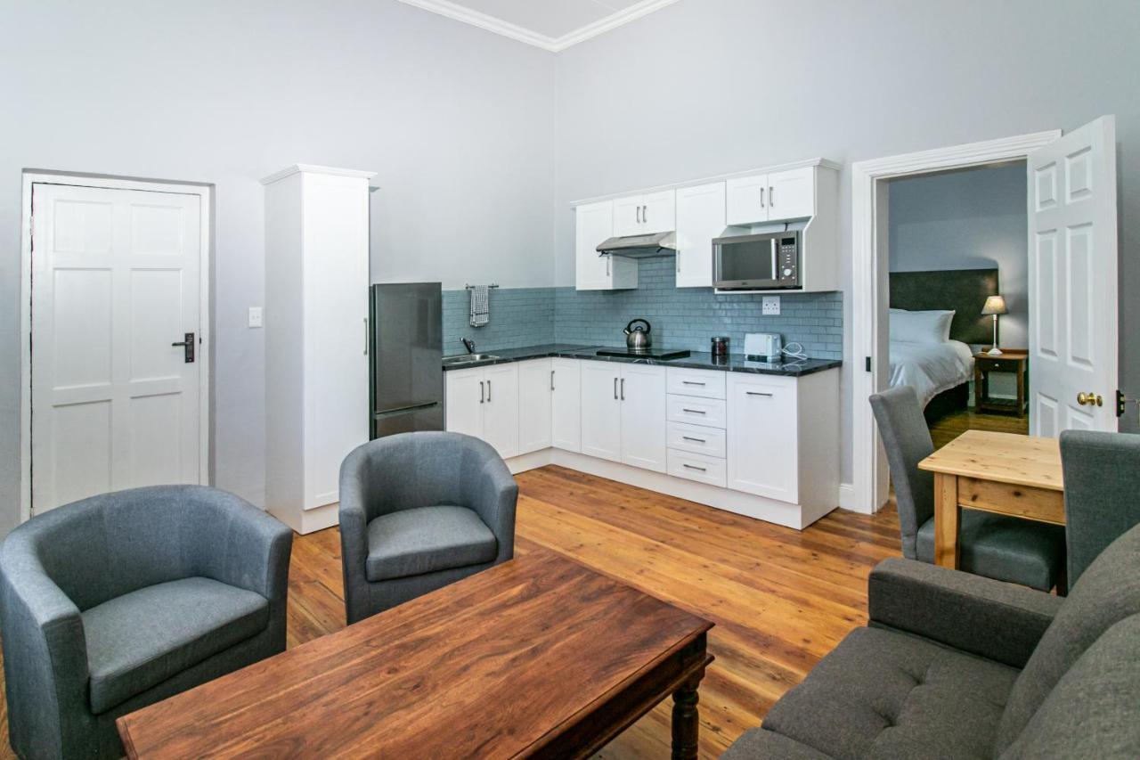 Victorian Square Guesthouse Graaff-Reinet 外观 照片